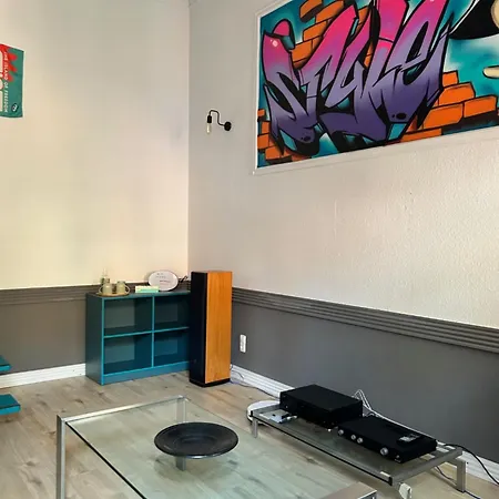 Homestay Graffiti Downtown Szeged